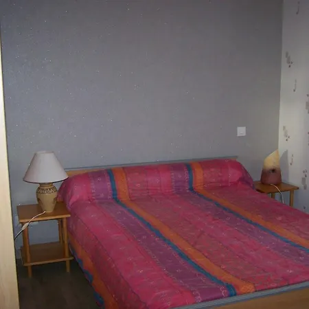 Au Calme, Jardin, Cheminee, Proche Village Et Loisirs - Fr-1-410-170 Vernie