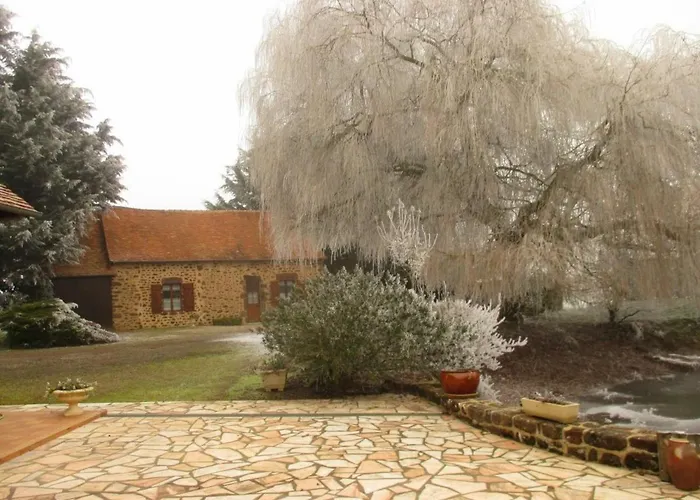 Casa de Férias Au Calme, Jardin, Cheminee, Proche Village Et Loisirs - Fr-1-410-170 *